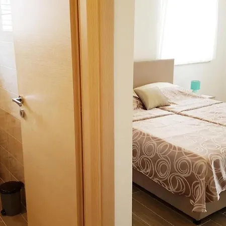 In Mit Privatem Pool By Interhome Сasa de vacaciones