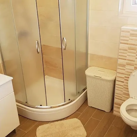 In Mit Privatem Pool By Interhome Сasa de vacaciones *