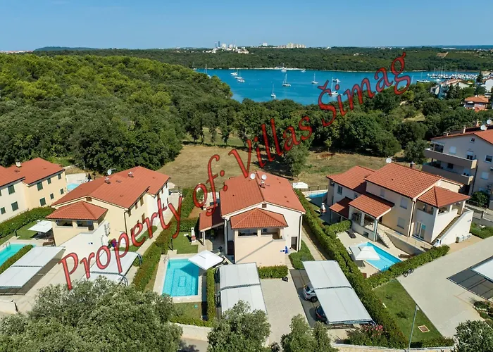 Сasa de vacaciones In Mit Privatem Pool By Interhome Banjole